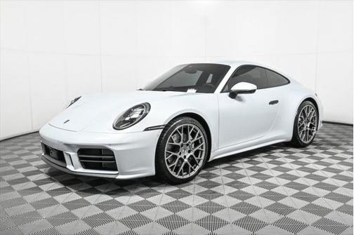 2025 Porsche 911 Carrera