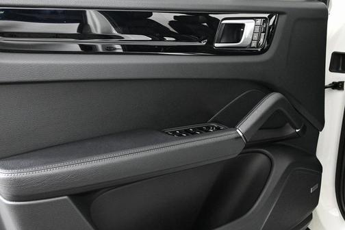 2020 Porsche Cayenne AWD
