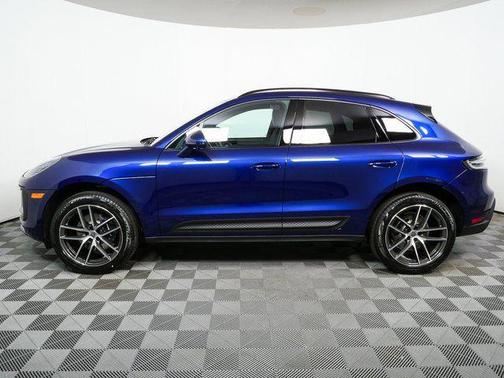 2026 Porsche Macan AWD