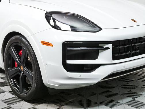 White 2025 Porsche Cayenne GTS