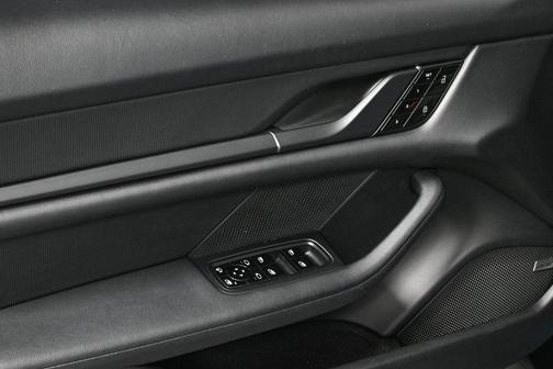2021 Porsche Taycan RWD
