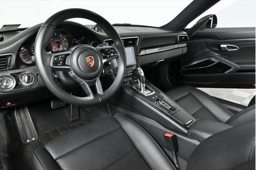 2018 Porsche 911 Carrera S