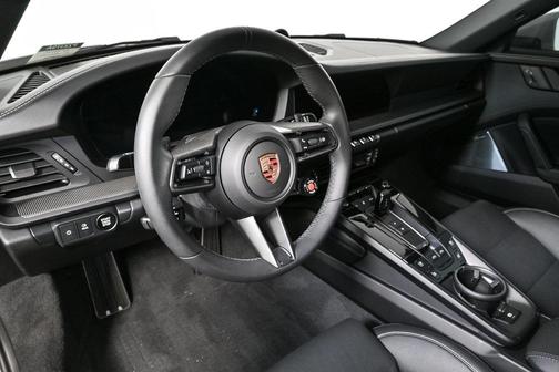 2025 Porsche 911 Targa 4 GTS