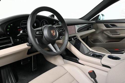 2025 Porsche Taycan RWD