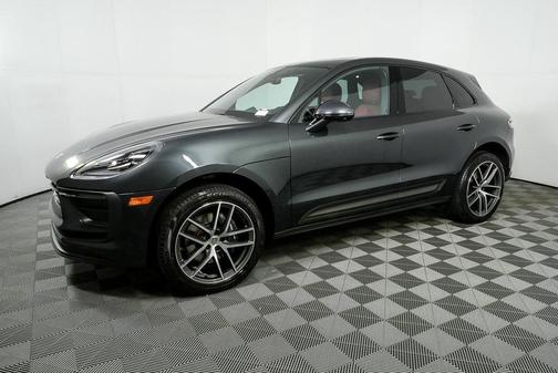 2024 Porsche Macan AWD