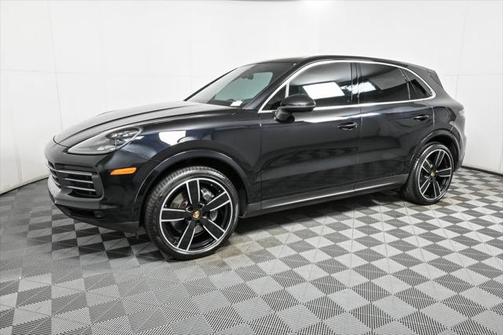 2022 Porsche Cayenne Platinum Edition