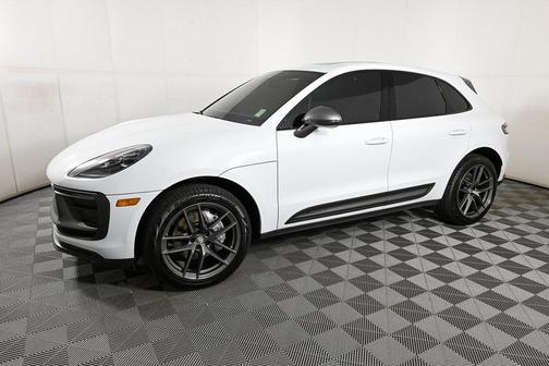 2024 Porsche Macan T