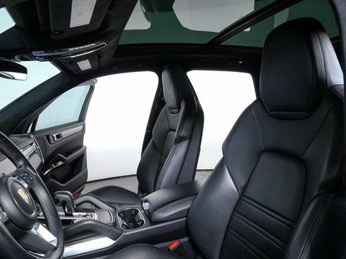 2021 Porsche Cayenne Cayenne Turbo S E-Hybrid