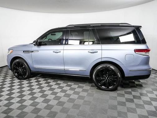 2023 Lincoln Navigator Black Label