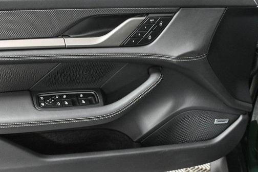 2025 Porsche Taycan Turbo S