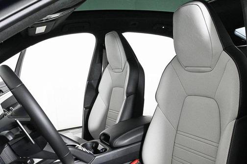 2025 Porsche Cayenne S
