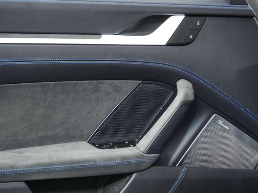 2023 Porsche 911 Dakar