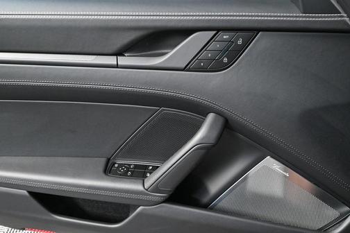 2025 Porsche 911 Targa 4 GTS