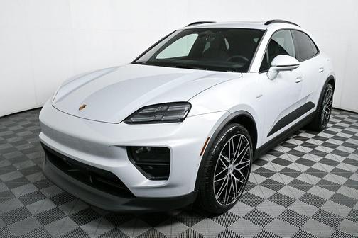 2024 Porsche Macan 4