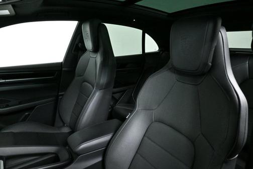 2024 Porsche Macan 4