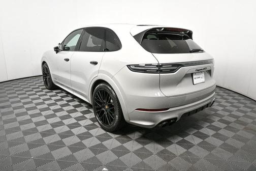2022 Porsche Cayenne GTS