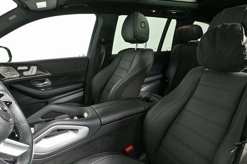2025 Mercedes-Benz GLS 580 4MATIC