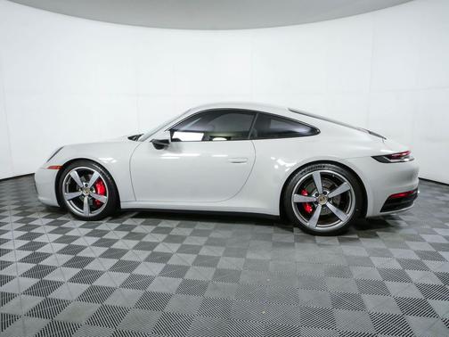 Chalk 2024 Porsche 911 Carrera 4S