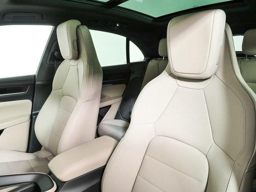 Green 2026 Porsche Macan Macan Electric