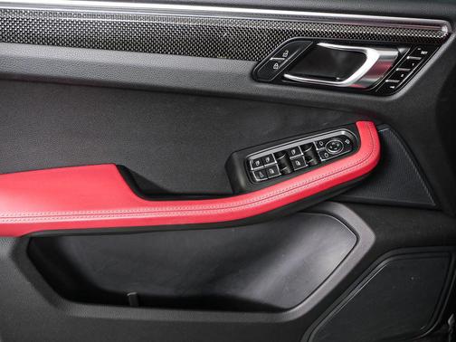 Volcano Grey Metallic 2023 Porsche Macan Macan GTS