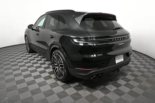 2025 Porsche Cayenne Cayenne