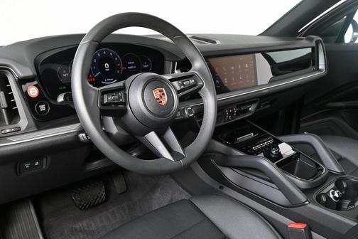 2025 Porsche Cayenne AWD