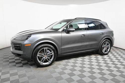 2025 Porsche Cayenne AWD