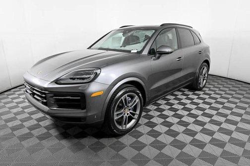 2025 Porsche Cayenne AWD