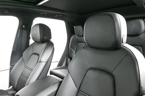 2025 Porsche Cayenne S