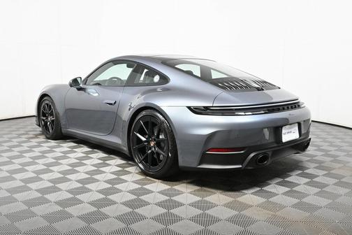 2025 Porsche 911 Carrera T