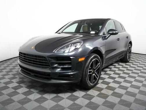 2021 Porsche Macan AWD