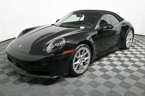 2025 Porsche 911 Carrera