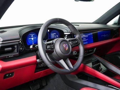 2026 Porsche Macan 4