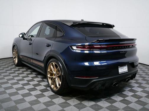 2025 Porsche Cayenne Turbo GT
