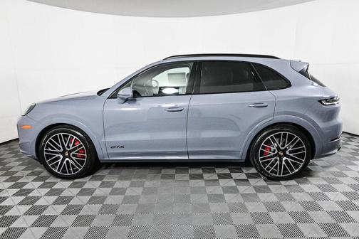 2026 Porsche Cayenne GTS