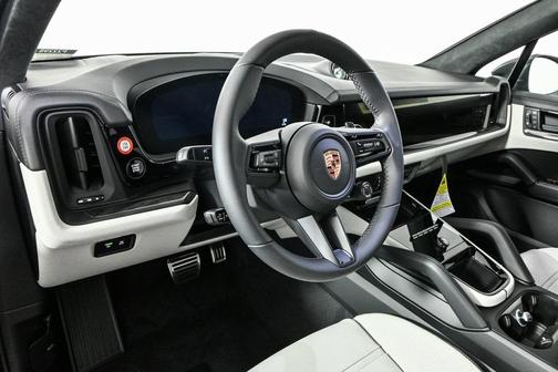 2026 Porsche Cayenne GTS