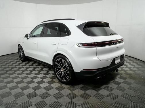 2026 Porsche Cayenne Cayenne E-Hybrid