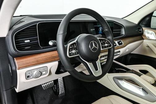 2022 Mercedes-Benz GLS 450 4MATIC
