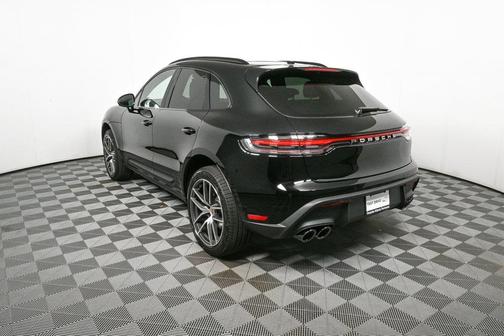2026 Porsche Macan AWD