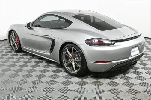 2024 Porsche 718 Cayman S
