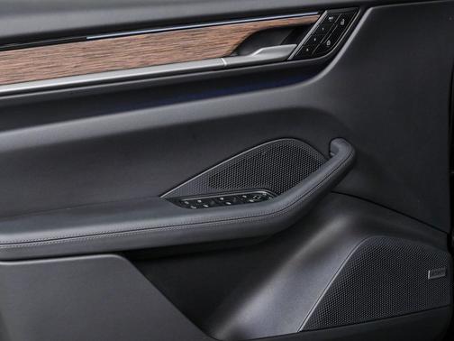 Black 2025 Porsche Macan Macan Electric