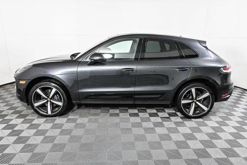 2024 Porsche Macan AWD