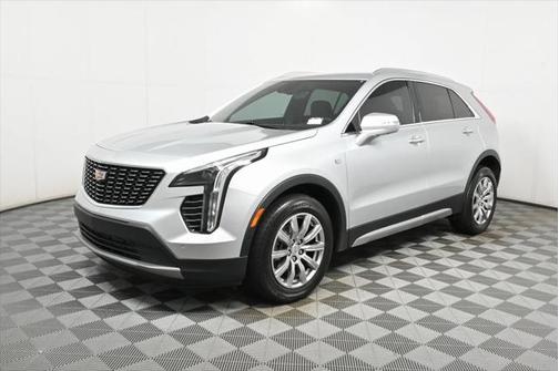 2022 Cadillac XT4 Premium Luxury