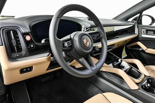 2025 Porsche Cayenne AWD