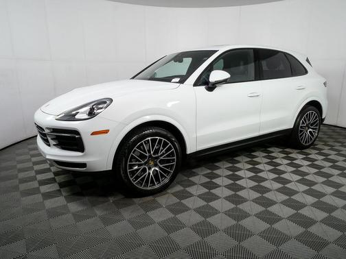White 2023 Porsche Cayenne Cayenne