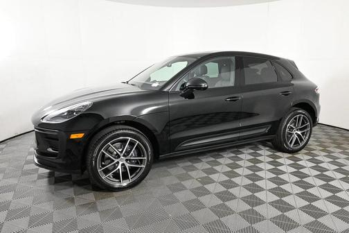 2026 Porsche Macan AWD