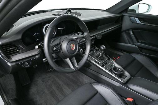 2024 Porsche 911 Carrera S