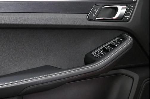 2023 Porsche Macan GTS