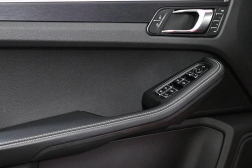 2023 Porsche Macan GTS