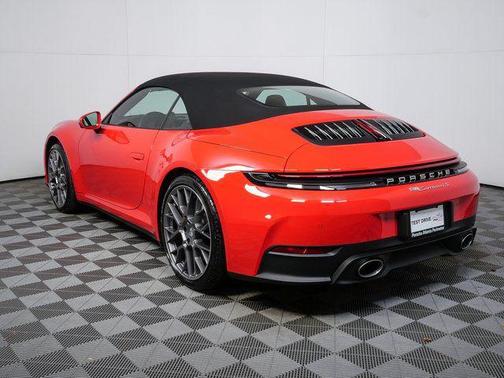 2026 Porsche 911 Carrera 4S Cabriolet